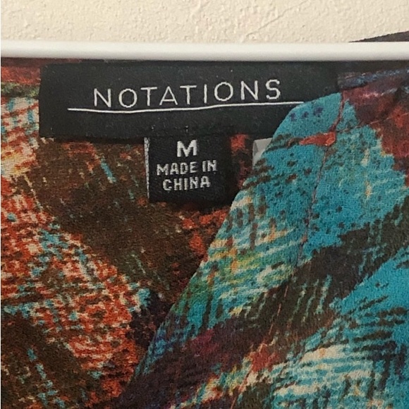 Notations Autumn Colored Shark Bite Hem Blouse - Picture 4 of 13